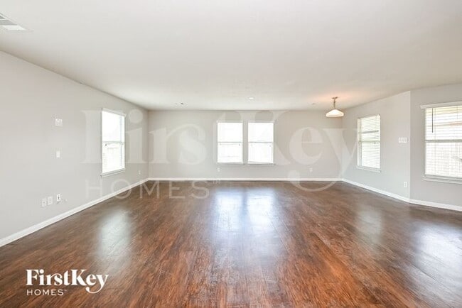 Building Photo - 21458 Wilona Way