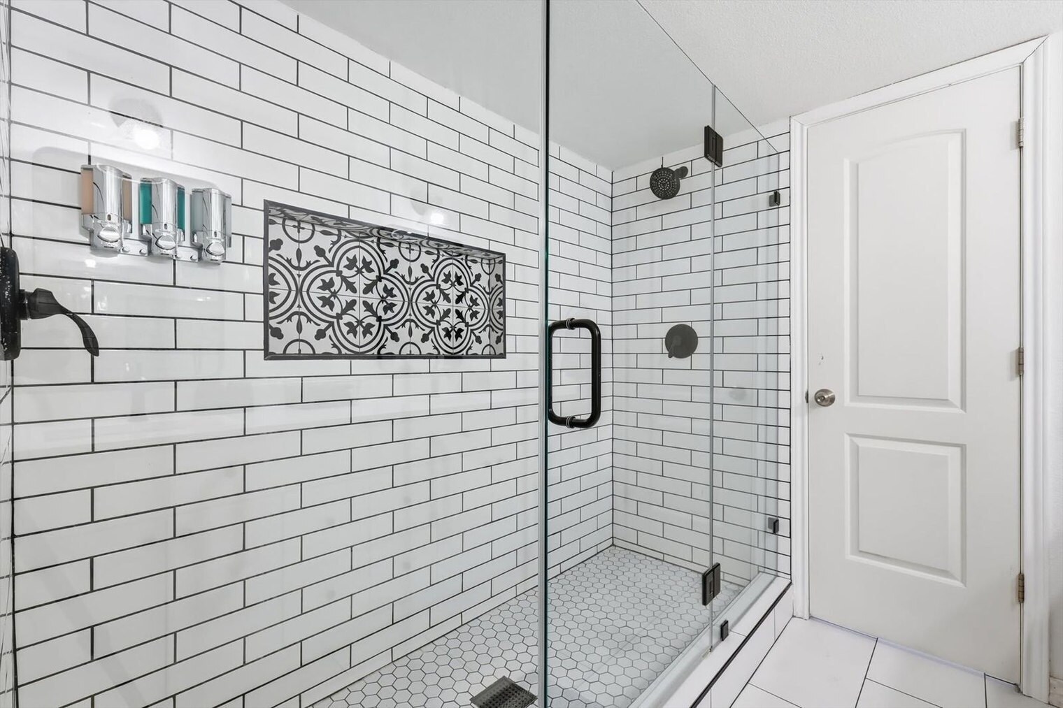 Building Photo - 3533 Arbuckle Dr