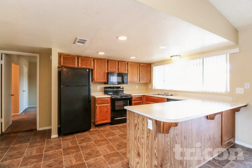 Building Photo - 11112 W Calle del Sol