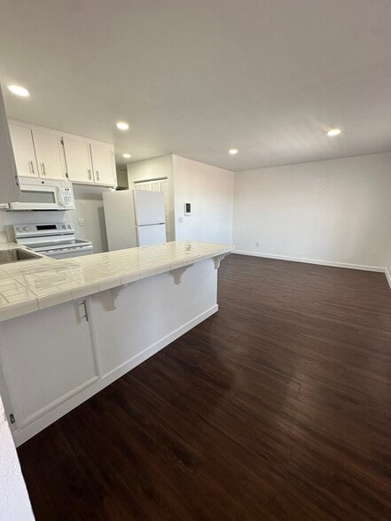 Building Photo - 1302 13th St