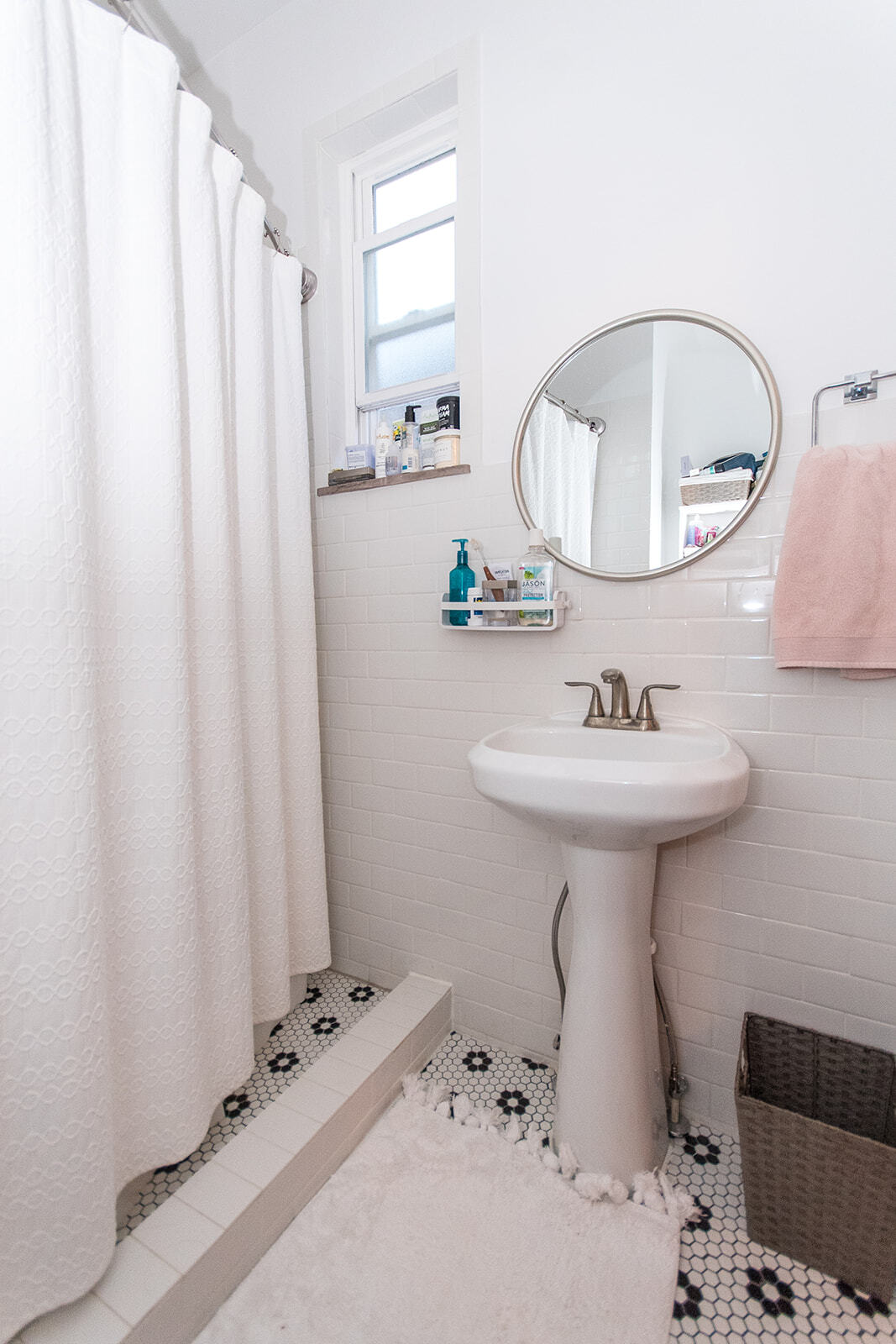 Building Photo - 1052 St Gregory St