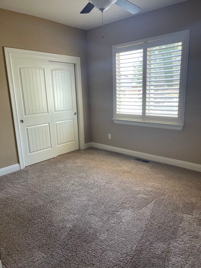 Building Photo - 1355 Cedar Creek Cir