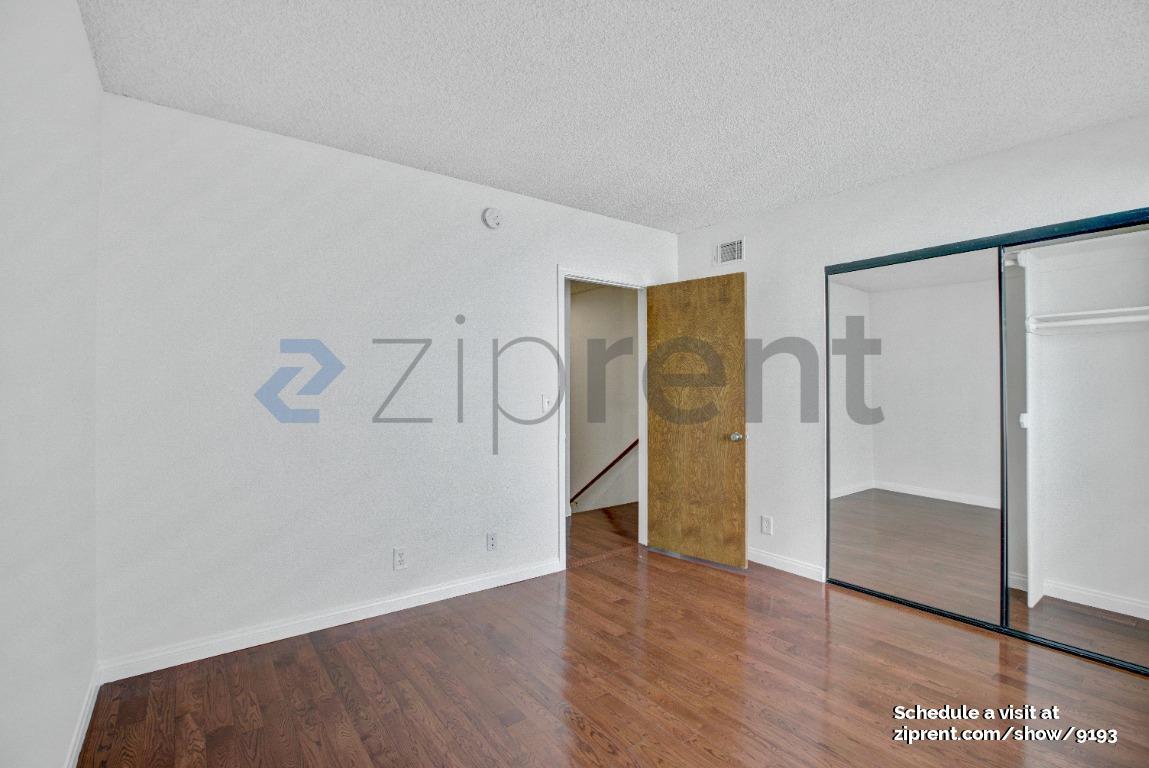 Building Photo - 922 Lincoln Blvd