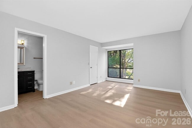 Building Photo - 11029 Harrowfield Rd