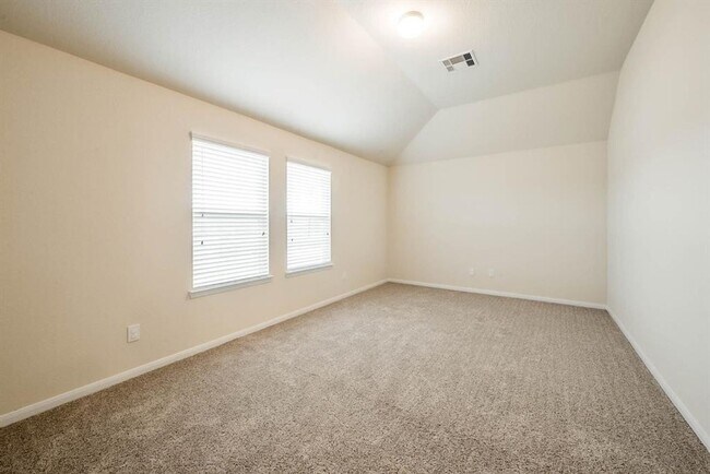 Building Photo - Beautiful stone front 4 bedroom, 3 bath home has bay windows in breakfast nook & master. It is on...
