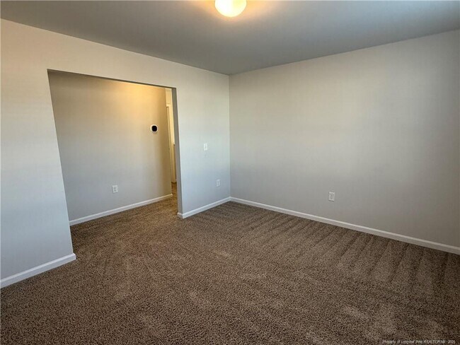 Building Photo - 204 Taylors Crk Wy