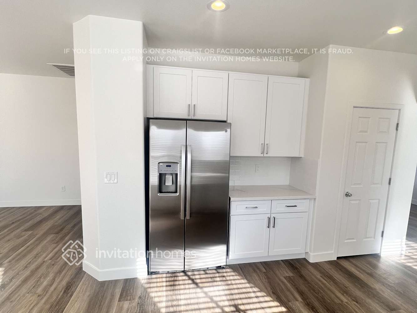 Building Photo - 7685 Morning Lake Dr