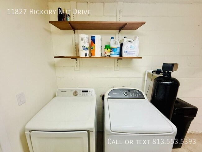 Building Photo - 11827 Hickory Nut Drive-