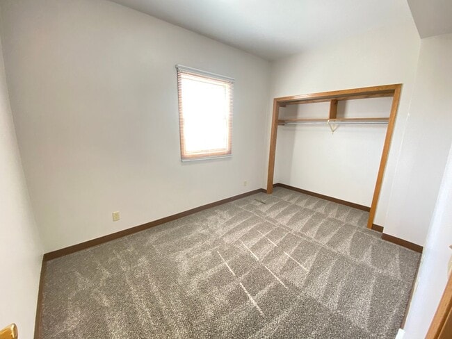 Building Photo - 2311 Olive St