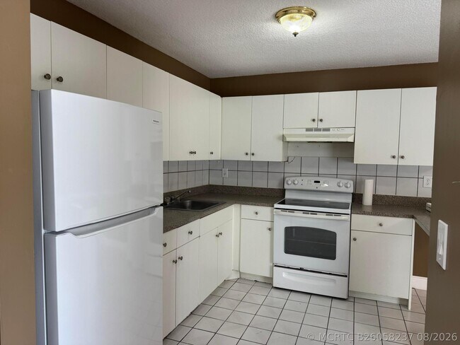Building Photo - 5335 NW 5th St