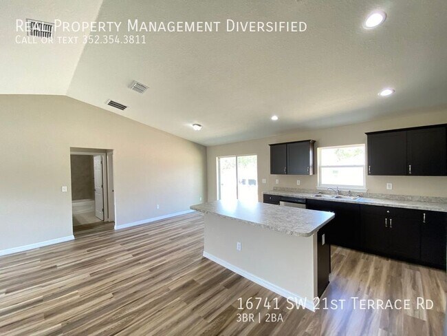 Building Photo - 16741 SW 21st Terrace Rd