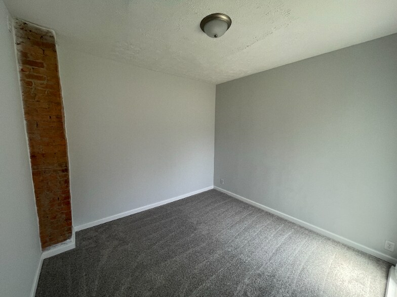 Building Photo - 4004 E Michigan St