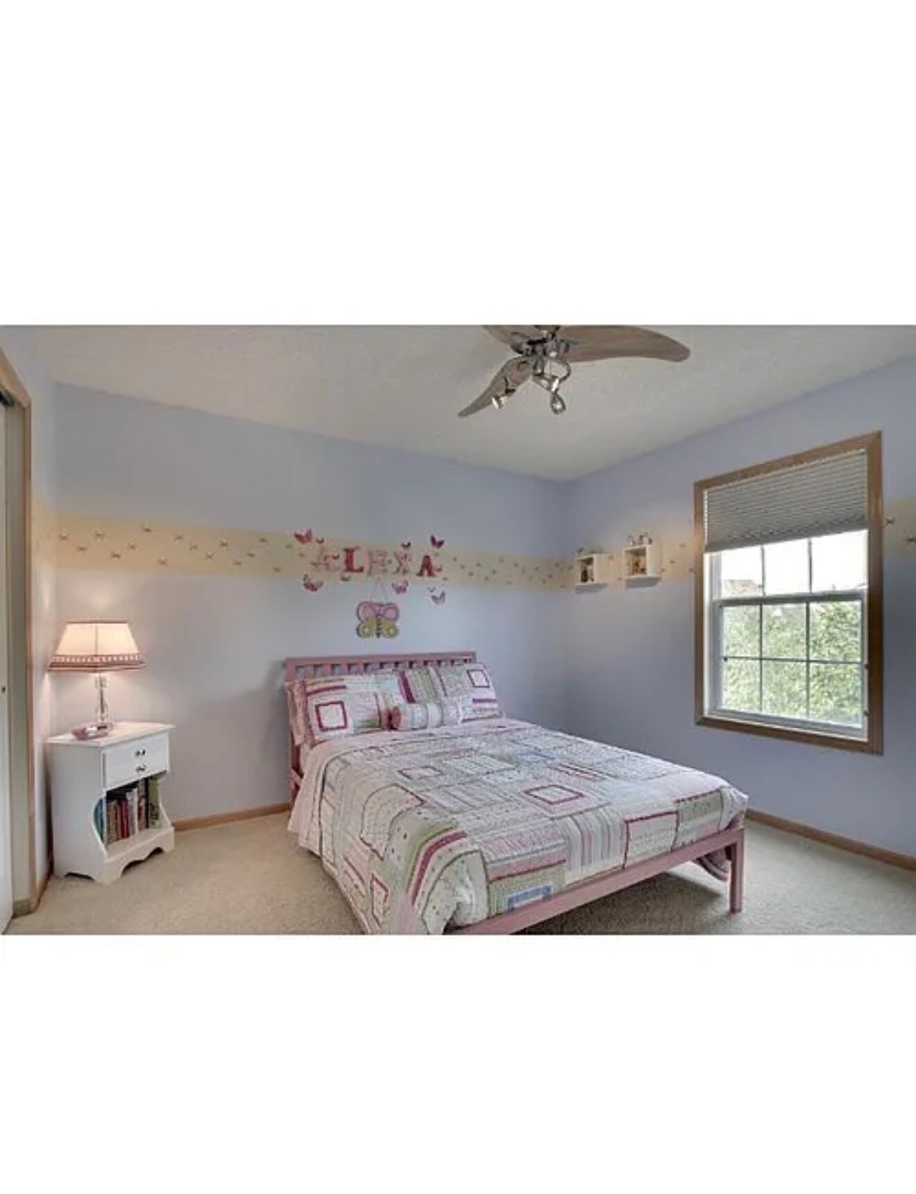 Building Photo - 15524 Lilac Dr