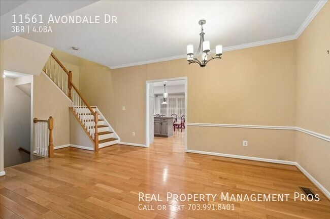 Building Photo - 11561 Avondale Dr