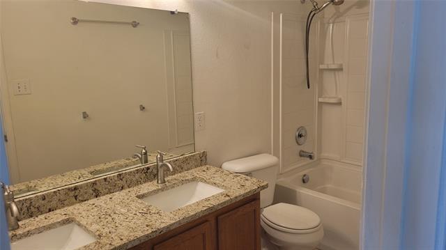 Building Photo - 3705 Mariner St