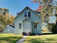 Building Photo - 1697 Payne Ave