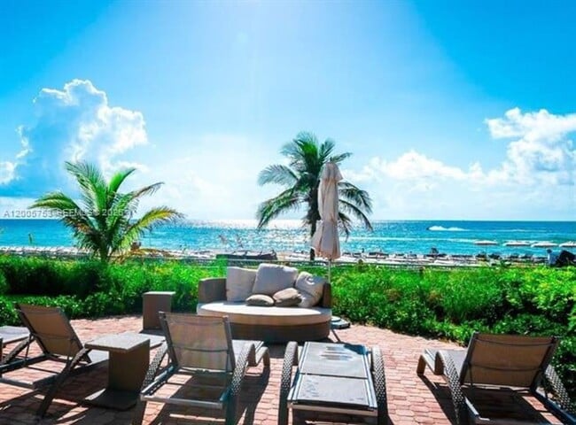 Building Photo - 18201 Collins Ave
