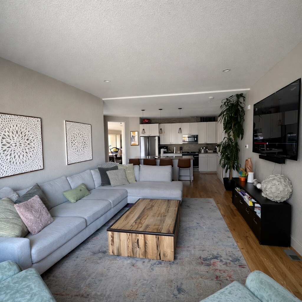 Building Photo - 151 S Lincoln St