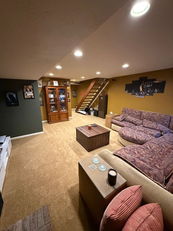 Building Photo - 443 Lockhaven Ct