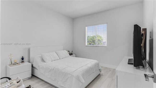 Building Photo - 15817 SW 138th Terrace