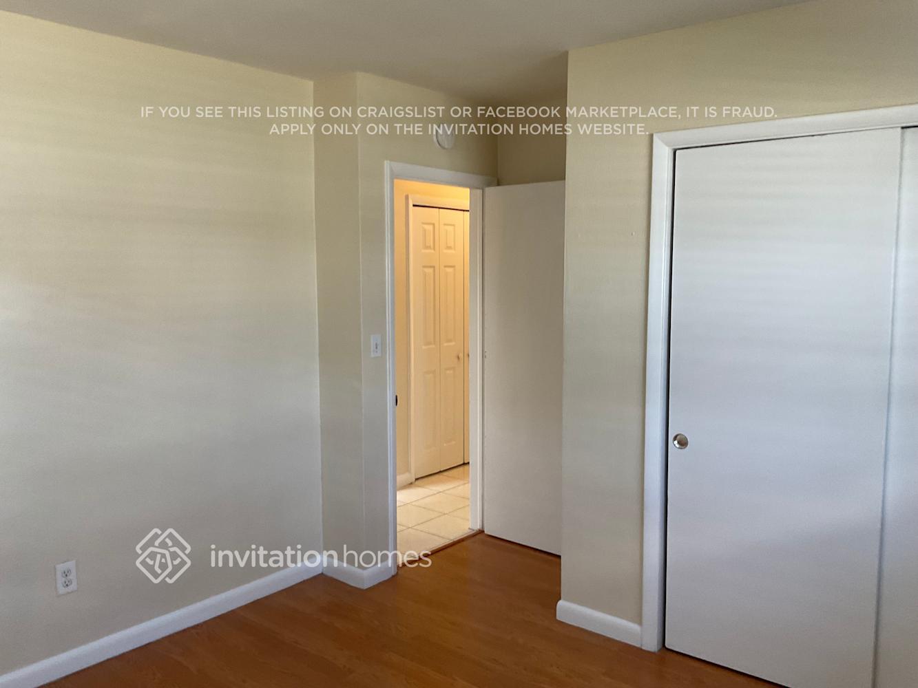 Building Photo - 15755 SW 105th Ct