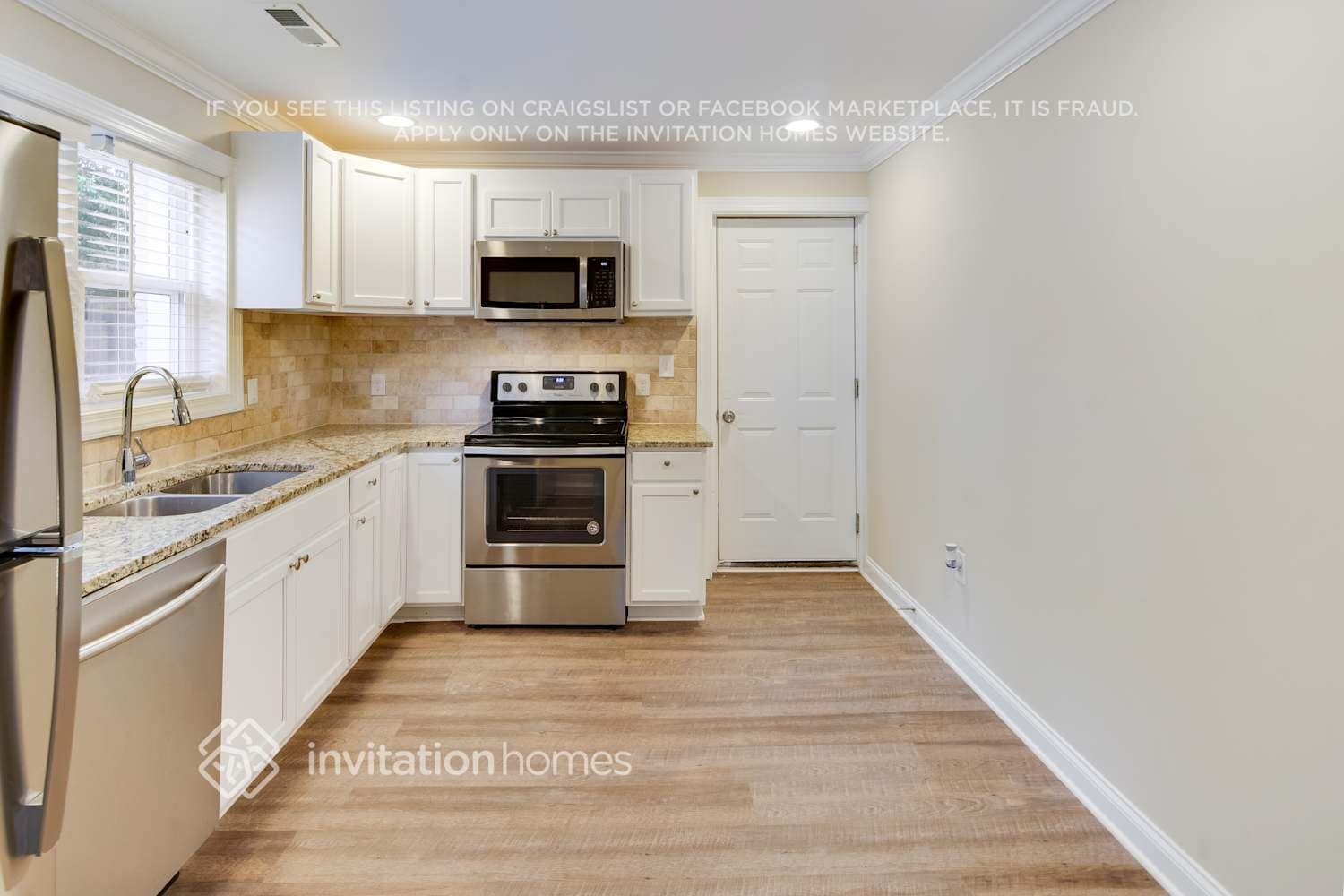 Building Photo - 1517 Lasalle St