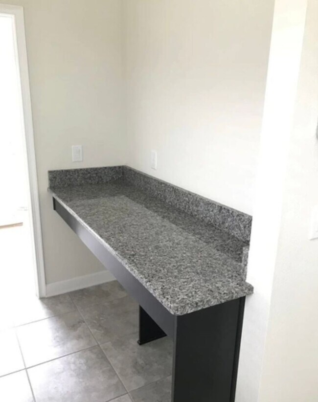 Building Photo - House For Lease in Winter Garden