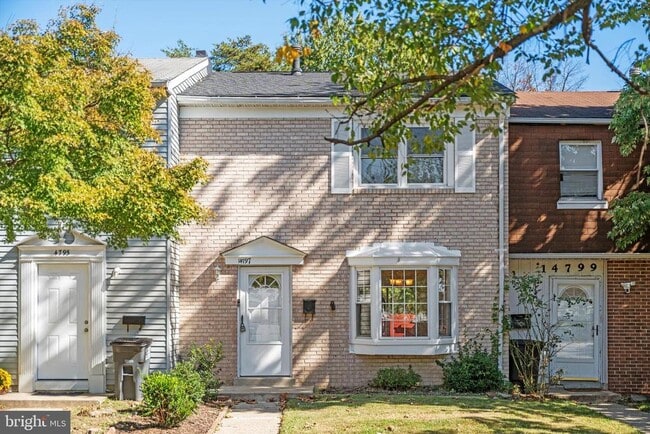 Building Photo - 14797 Tamarack Pl