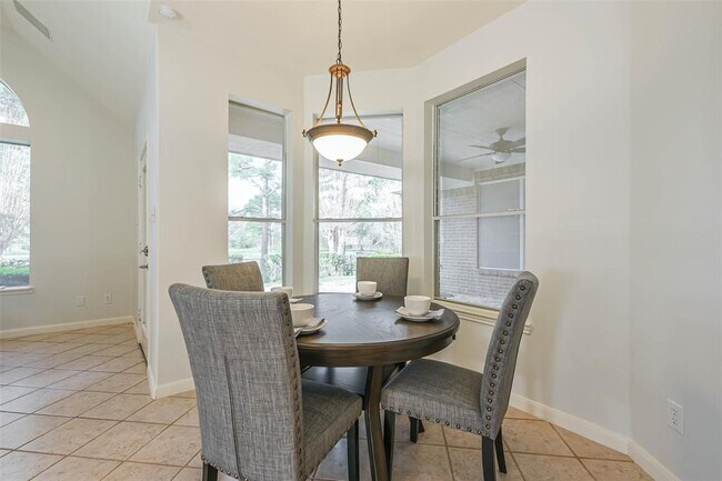 Building Photo - 3603 E Cedar Hollow Dr