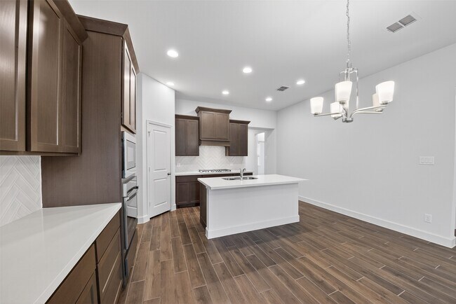 Building Photo - 27206 Butterfly Mint Ln