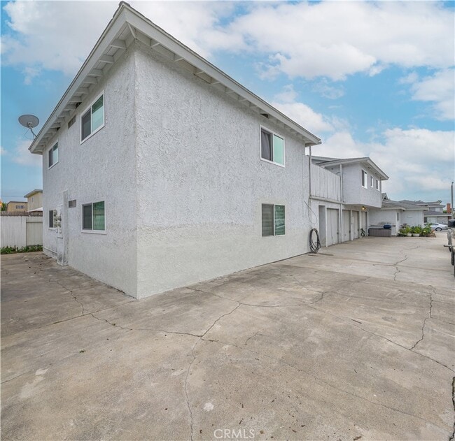 Building Photo - 16682 Blanton Lane