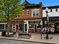 Building Photo - 249 Main St