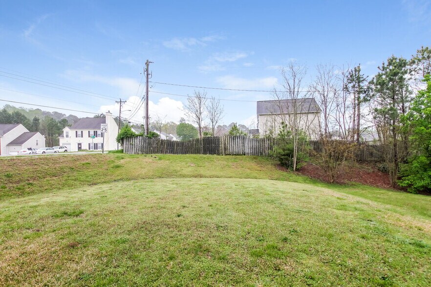 Building Photo - 5805 Greenway Vista Ln