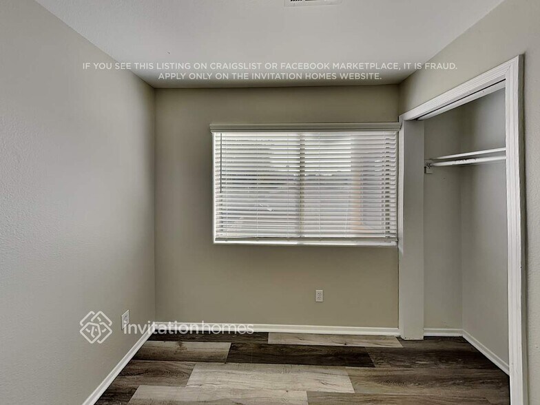 Building Photo - 12883 W Windsor Ave