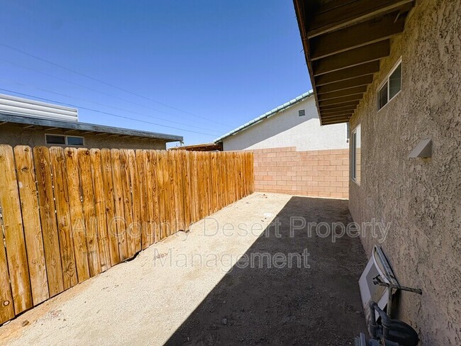 Building Photo - 3723 El Dorado Blvd
