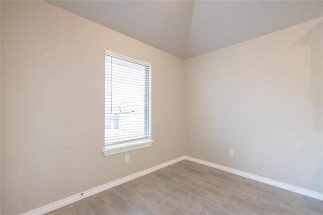 Building Photo - 9113 NW 127th St