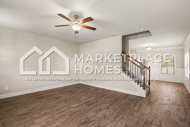 Building Photo - 845 Crescent Ln