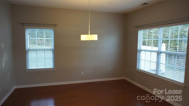 Building Photo - 12027 Stratfield Pl Cir