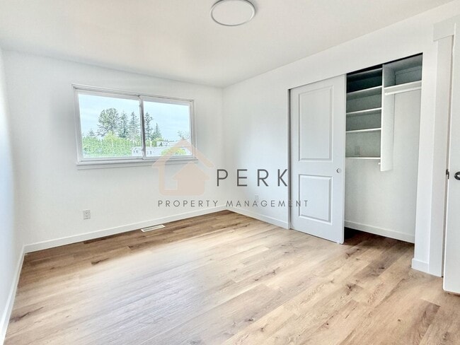 Building Photo - **Updated 3BR/2BA Home with A/C, 2-Car Garage & Fully Fenced Backyard**