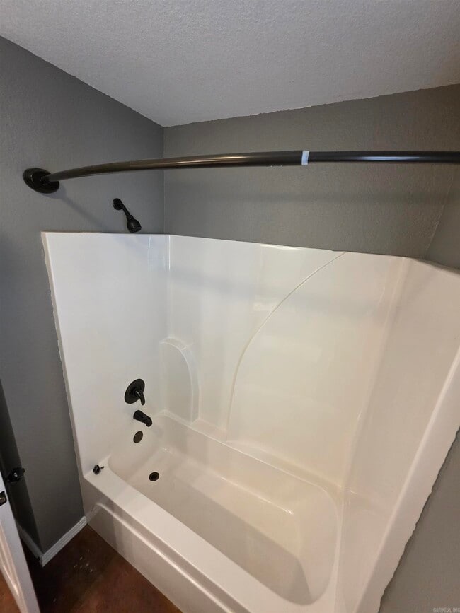 Building Photo - 3209 Miracle Heights Ct