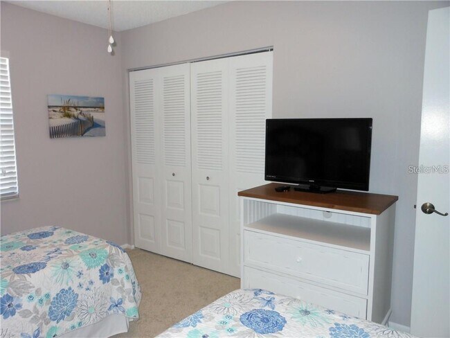 Building Photo - 114 Windward Pl