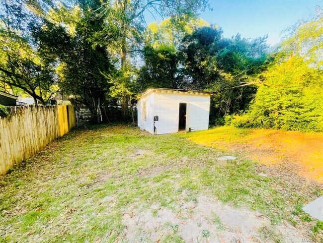 Building Photo - 2507 Palmetto St