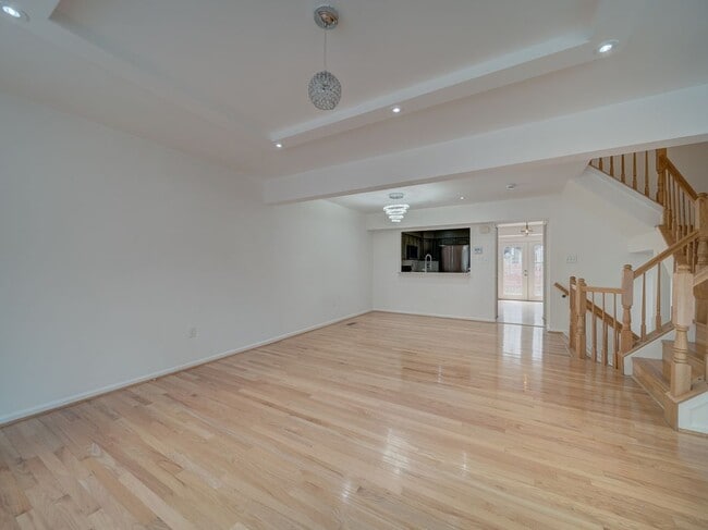 Building Photo - 3019 Spice Bush Rd
