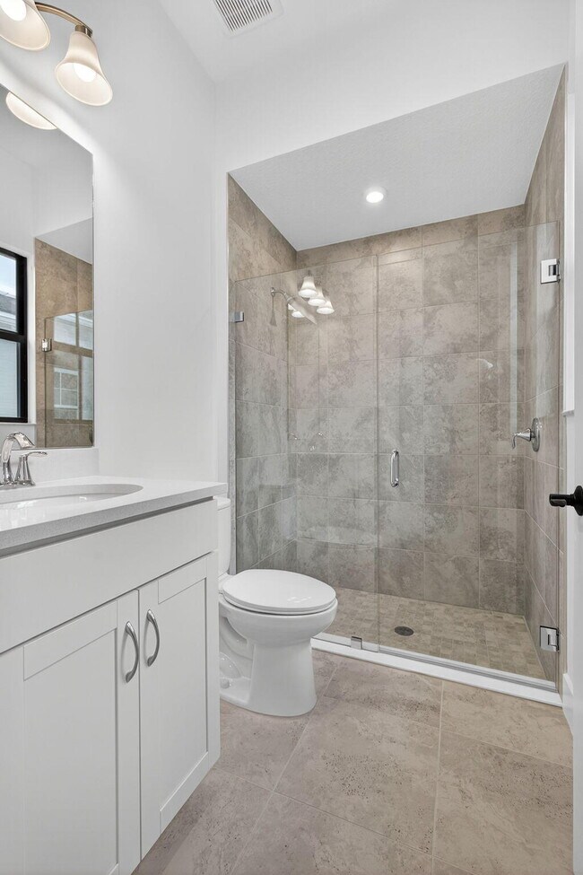 Building Photo - 9512 St Germain Dr