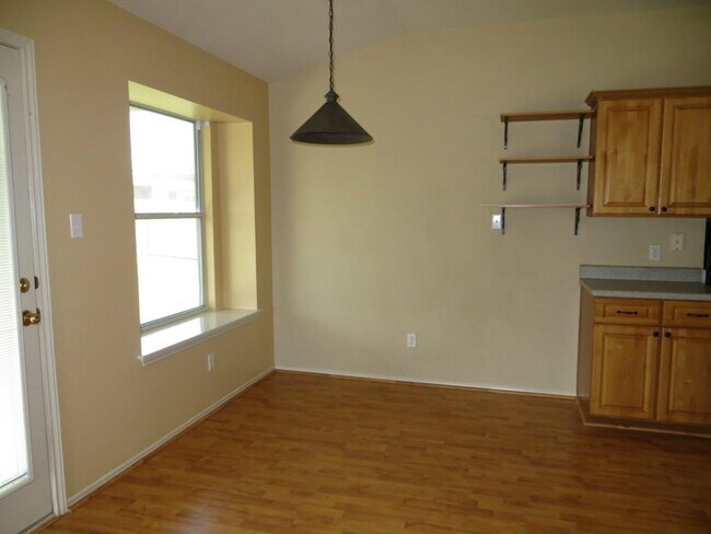 Building Photo - 4110 Natural Bridge Ct