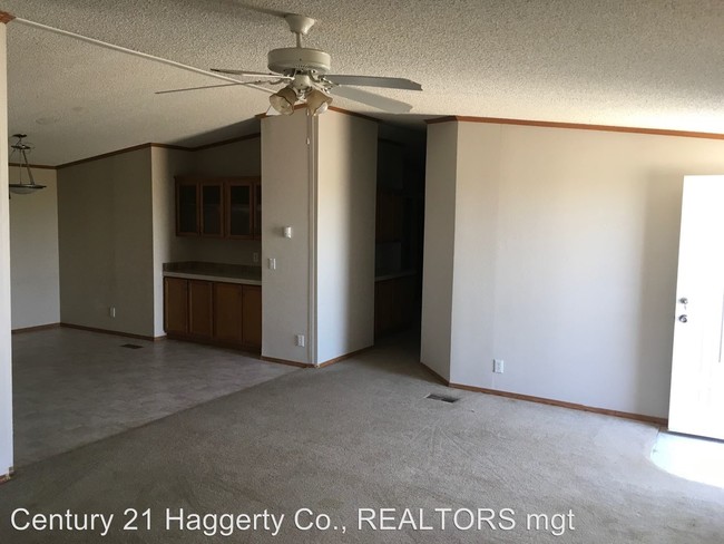 Building Photo - 4 br, 2 bath House - 1045 Garrell Lane
