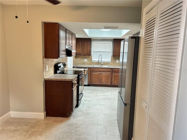 Building Photo - 5117 Doefield Ln