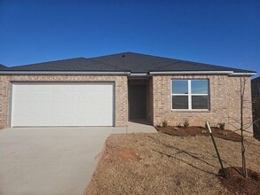 Building Photo - 6133 Bradford Pear Ln