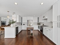 Building Photo - 1676 Beaconshire