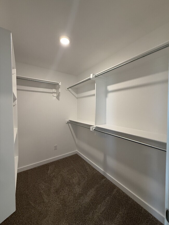 Building Photo - 7205 8th St